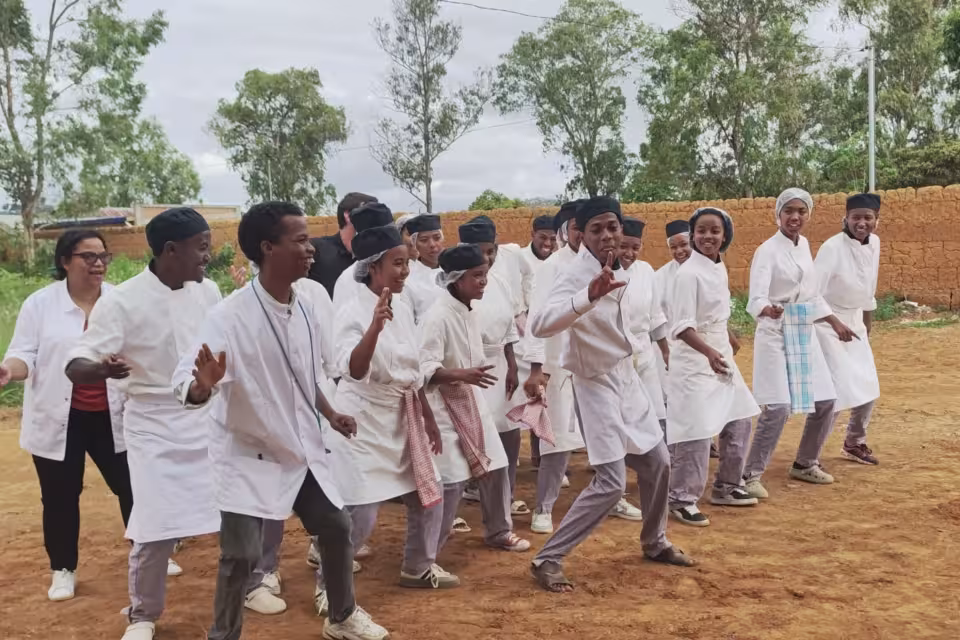 journee-personnel-noel-2025-association-aina-11