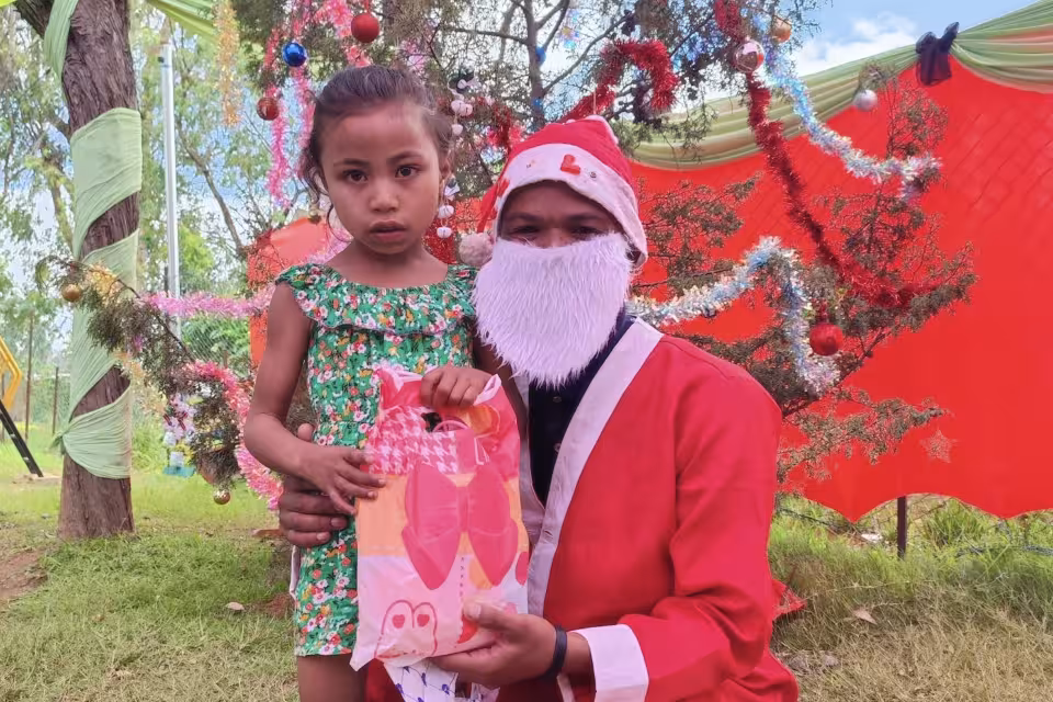 noel-2025-maternelles-solidaires-aina-17