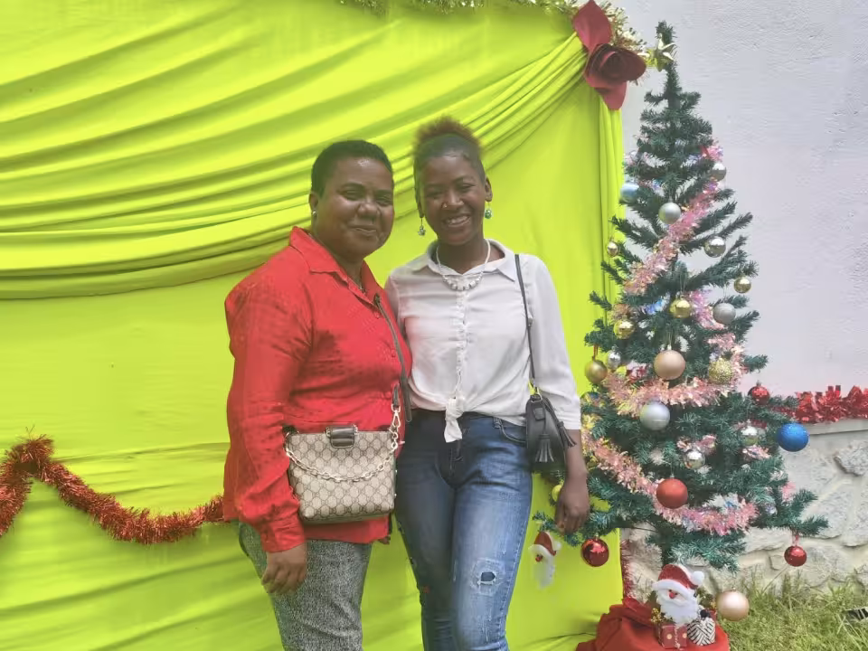 Featured image for “Noël 2025 : un moment de joie et de fraternité pour les enfants de Malaza et de la Maison des Jeunes”