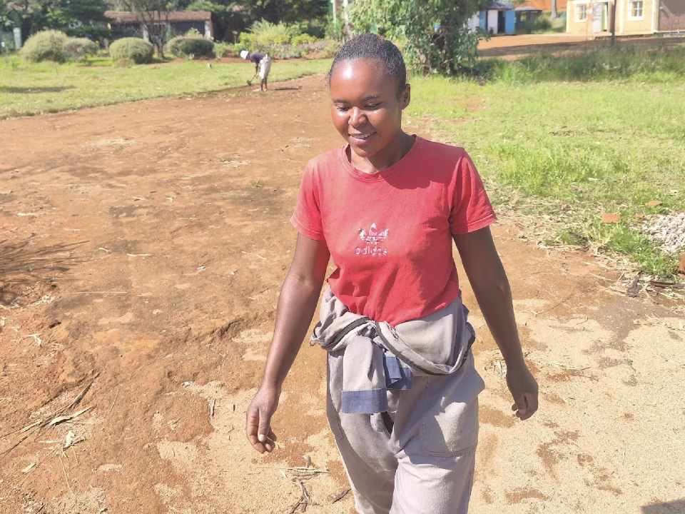 Featured image for “De jeune maman bénéficiaire à ouvrière en élevage : le parcours inspirant de Madame Nandrianina”