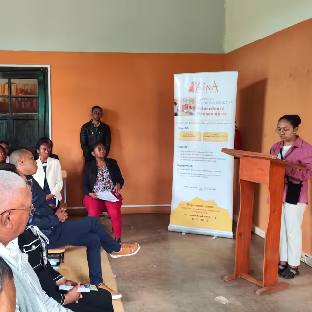 Cérémonie de remise des attestations du Centre de Formation Solidaire en Éducateur Préscolaire